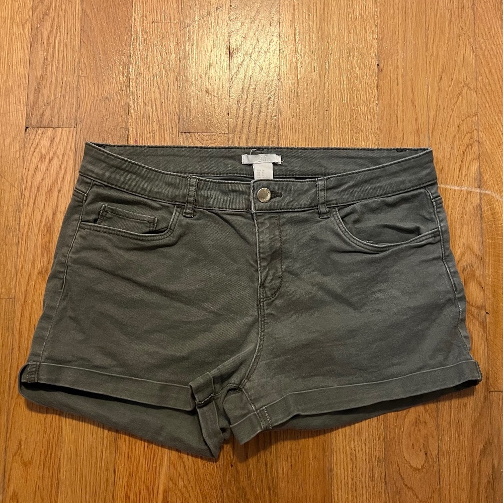 H&M Olive Green Shorts